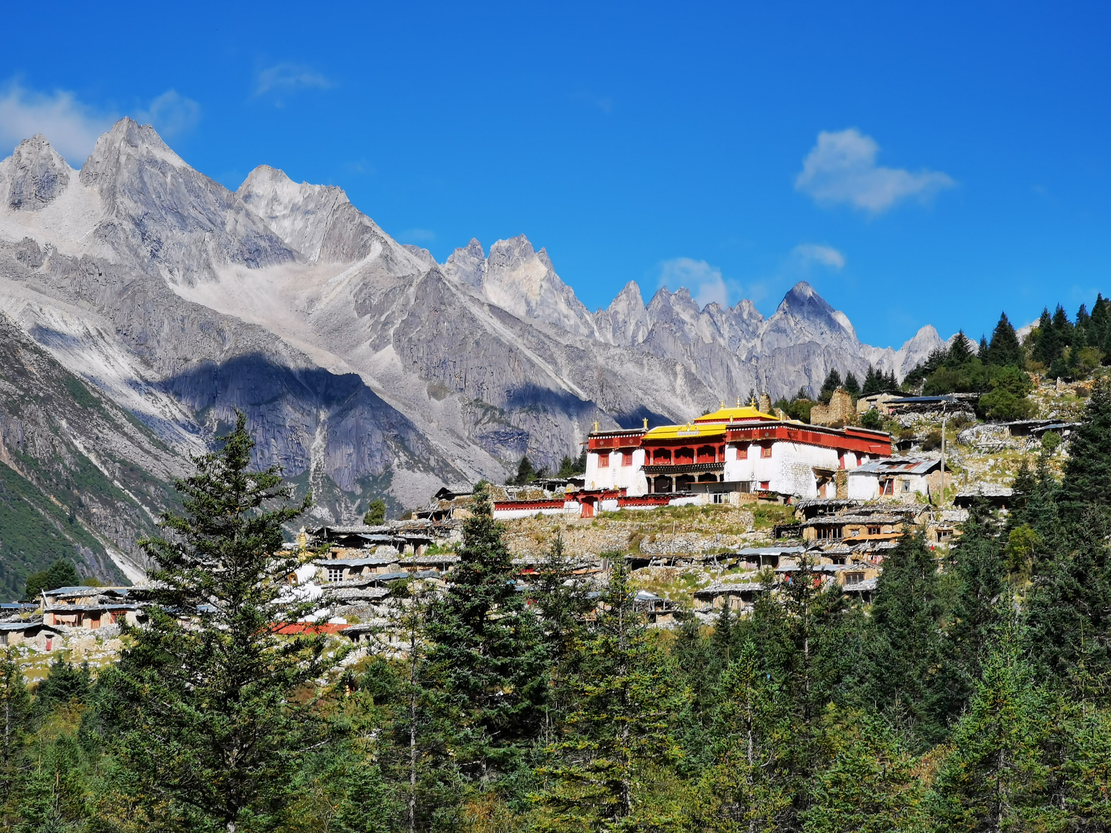 车顶帐篷在夏季的真实体验,4000的车顶帐篷