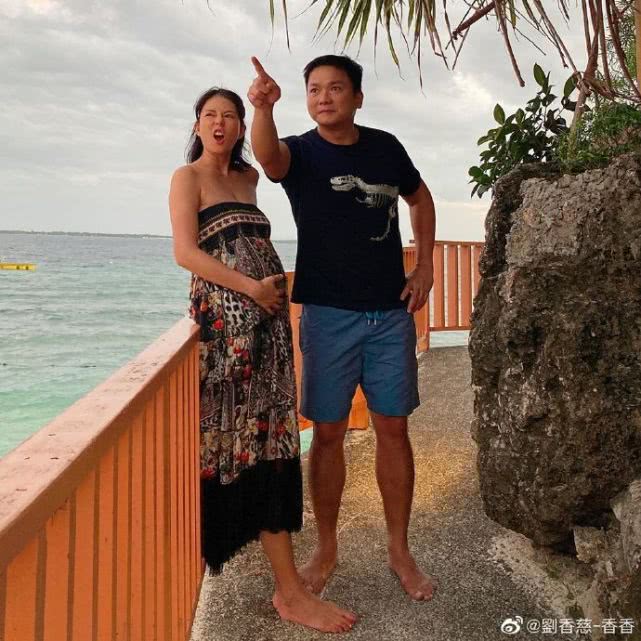又一女星官宣结婚,知名女星官宣三胎