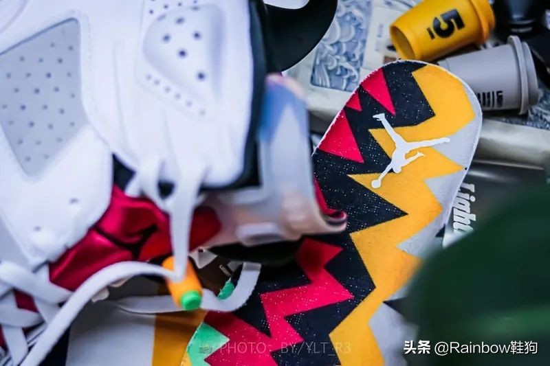 aj6兔八哥六代,aj6兔八哥好看还是手稿好看