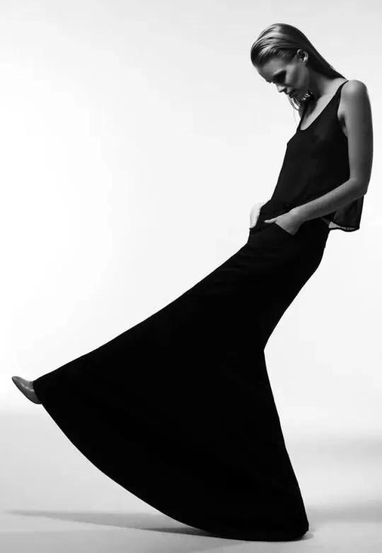 有一种颜色叫blackpink,blackpink黑色火焰美甲