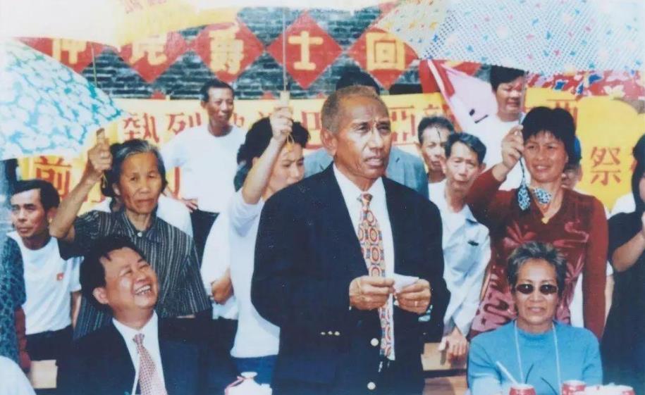 绁栫睄鍦ㄤ腑鍥界殑澶栧浗鏀胯鍥剧墖,绁栫睄鍦ㄤ腑鍥界殑澶栧浗鏀胯