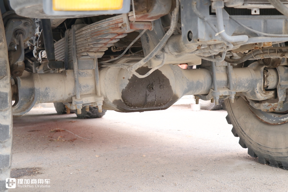 奔驰卡车和北奔,北奔重卡和奔驰一样吗