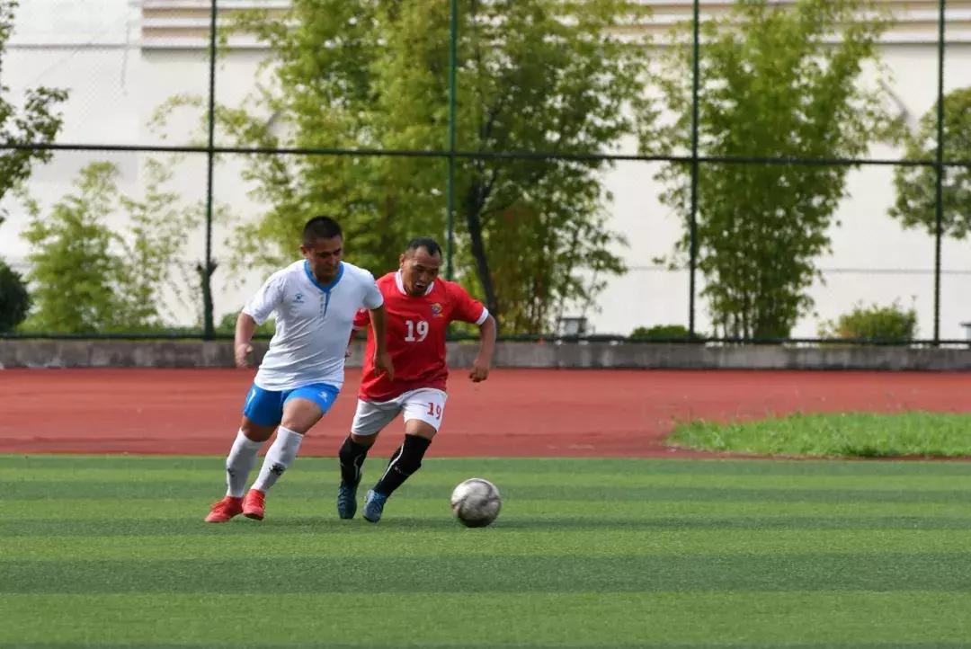 龙里足球代表队,龙里职工运动会足球比赛