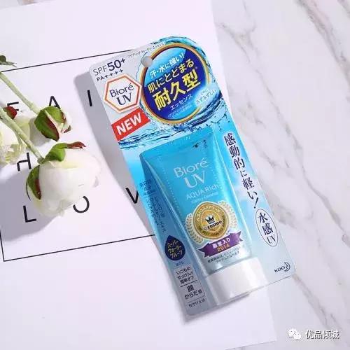 保持皮肤夏季依旧洁白如雪，这些防晒产品怎能少？