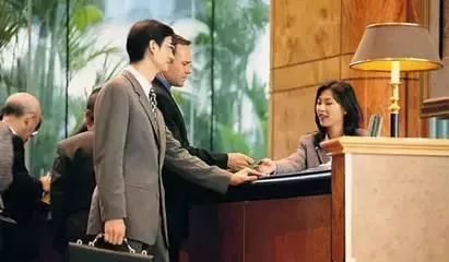 离职后跨省社保怎么办理转移,工作地跨省社保需要立即转移吗