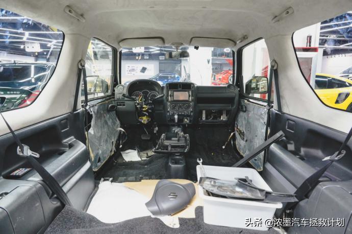 铃木吉姆尼翻新整备,新款铃木吉姆尼实拍图造型经典