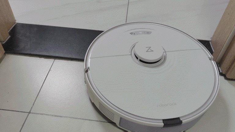 腾挪闪转，机过无痕-石头扫拖机器人T7SPlus使用评测
