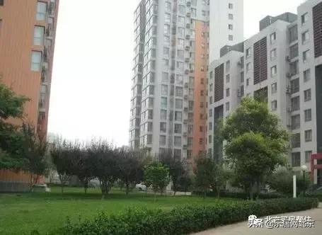 中产奋斗一辈子，不如宋倩5套房？