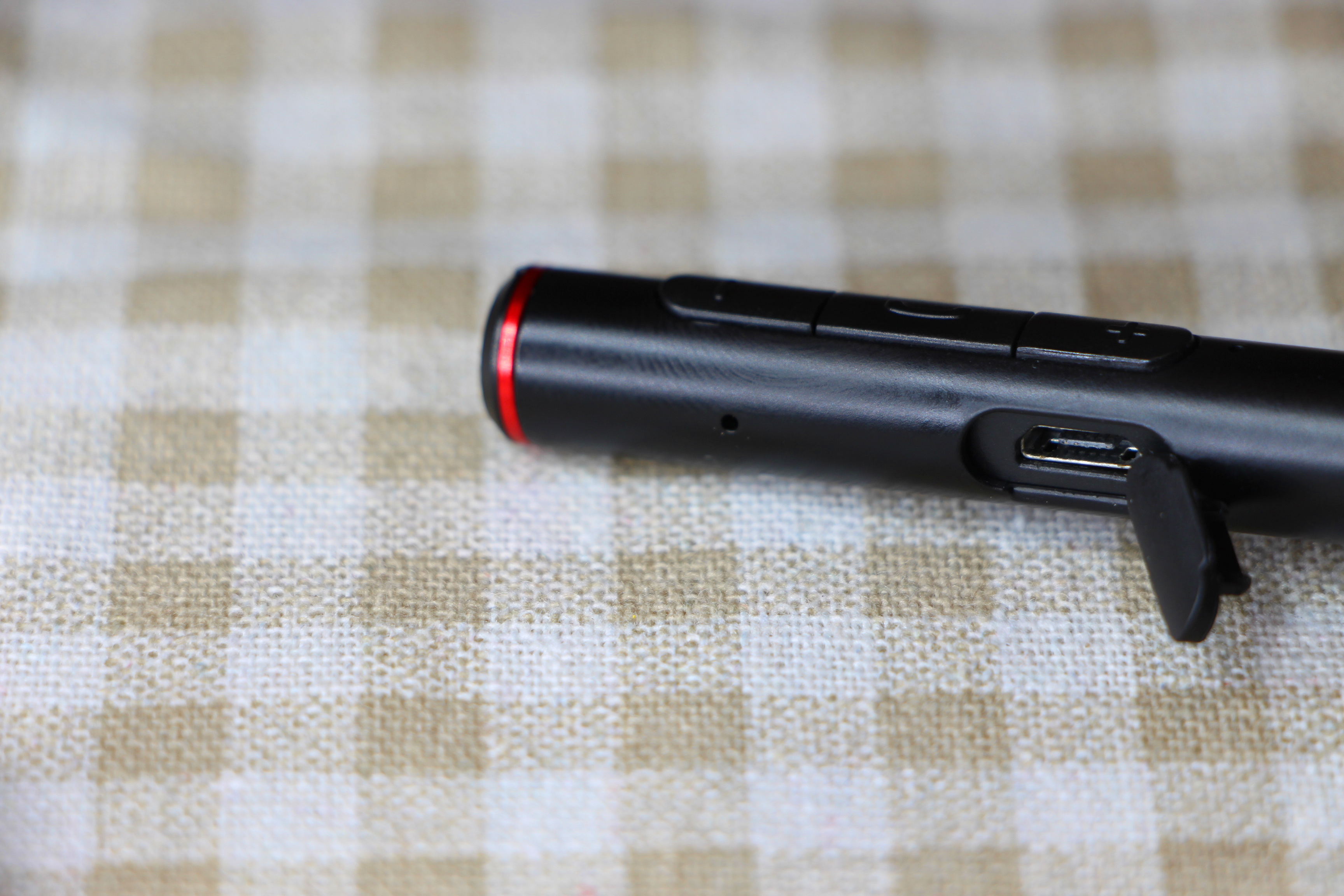 remax睿量无线蓝牙耳机双耳骨传导,remax睿量蓝牙耳机五代