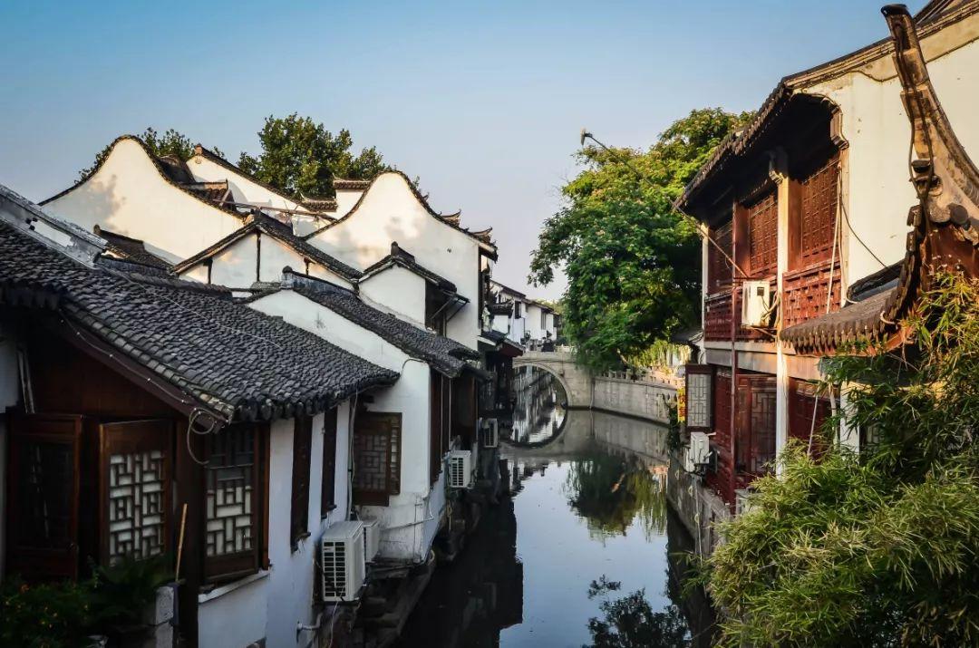 浦东新区有多少个街道和多少个镇,浦东新区是几环