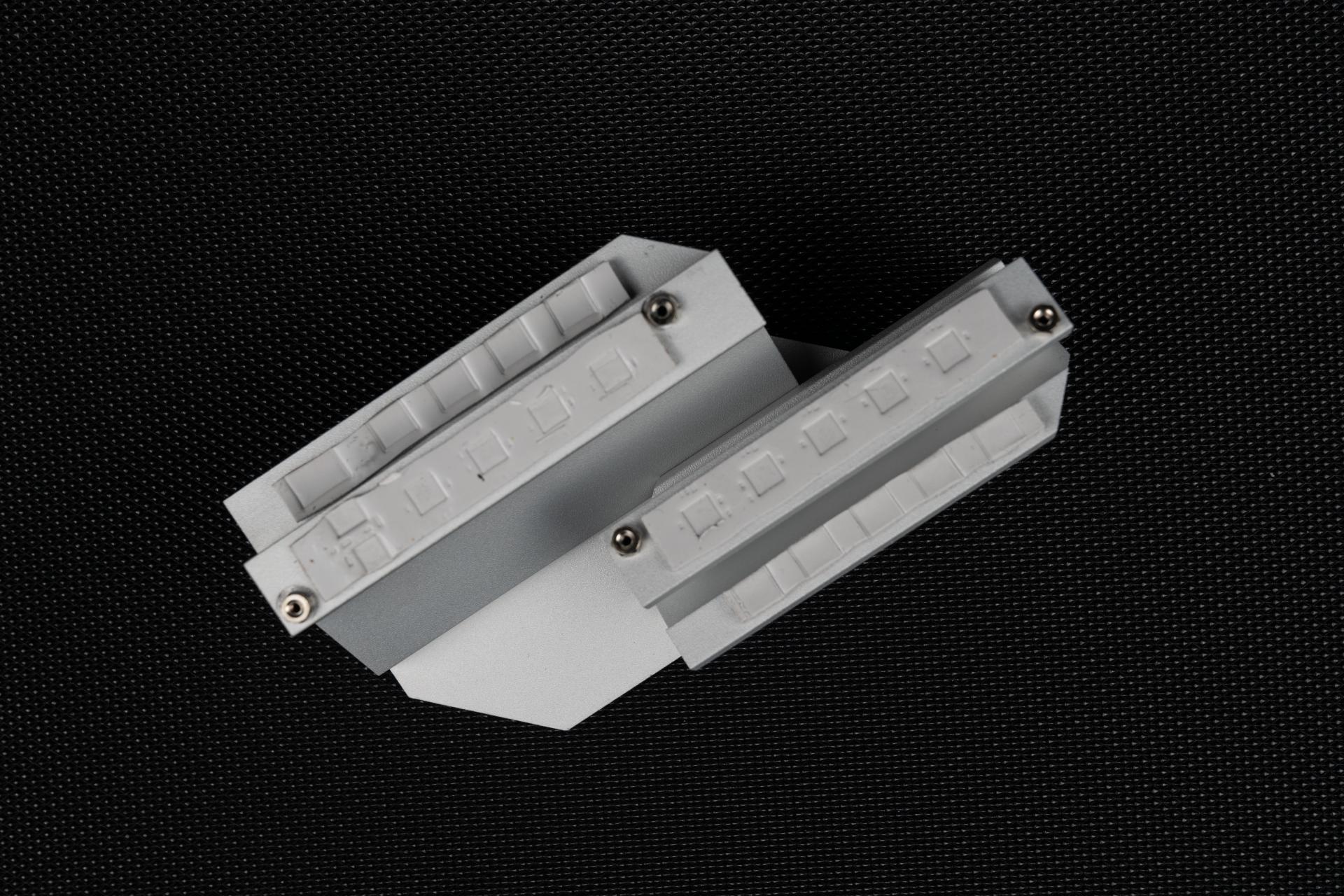 一块能扛10900K的B460主板！华擎B460MSteelLegend深度评测