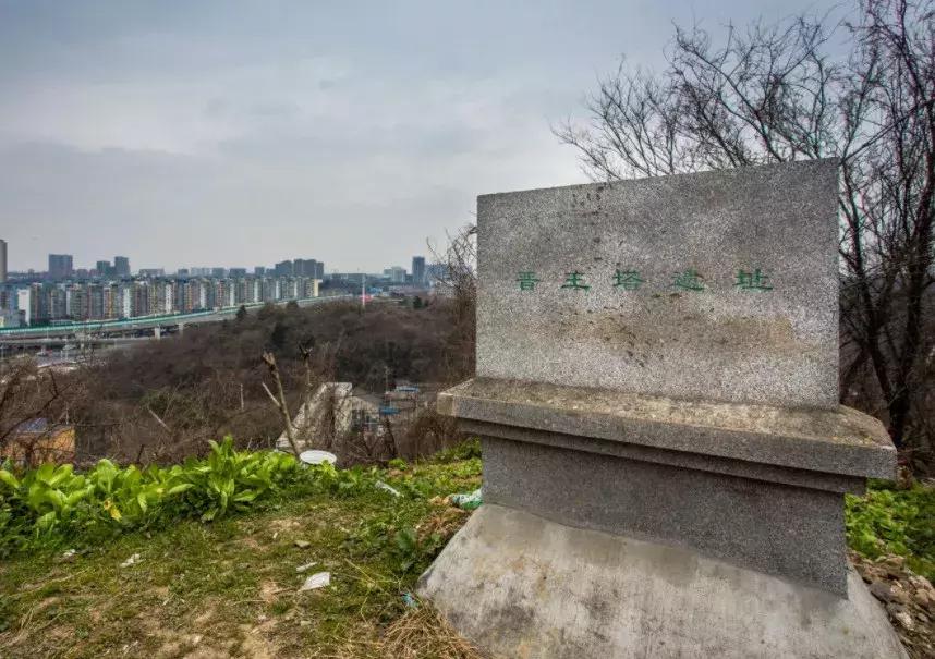 南京哪几个公园免费又好玩,南京莫愁湖公园免费