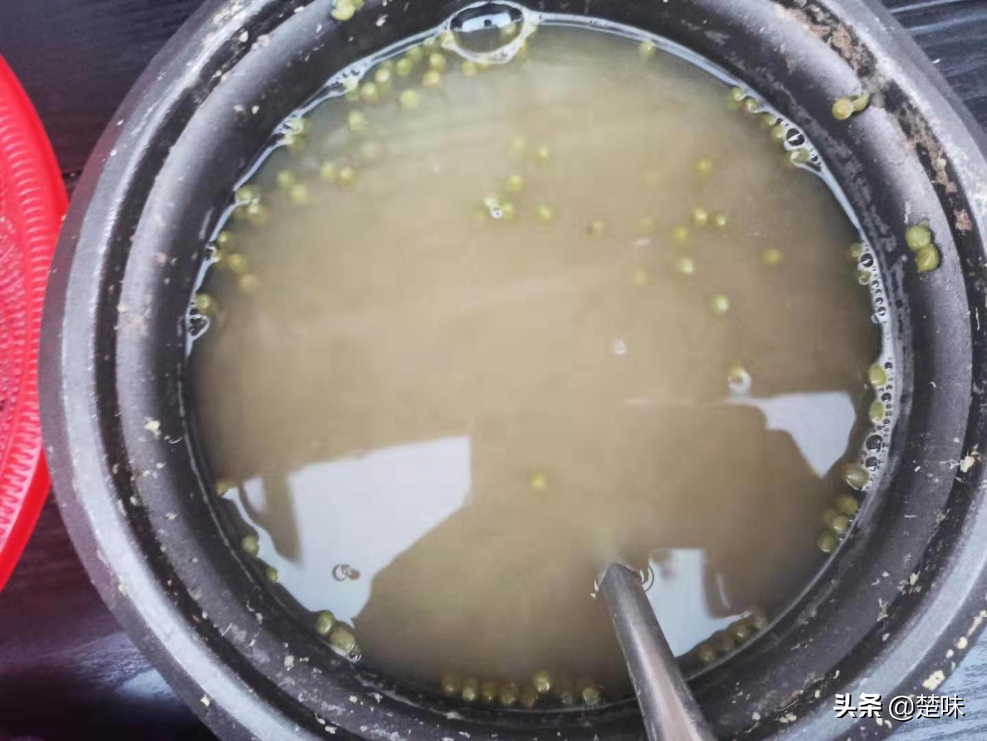 冰糖绿豆汤降火热喝好还是冷喝好,冰糖绿豆汤功效与作用