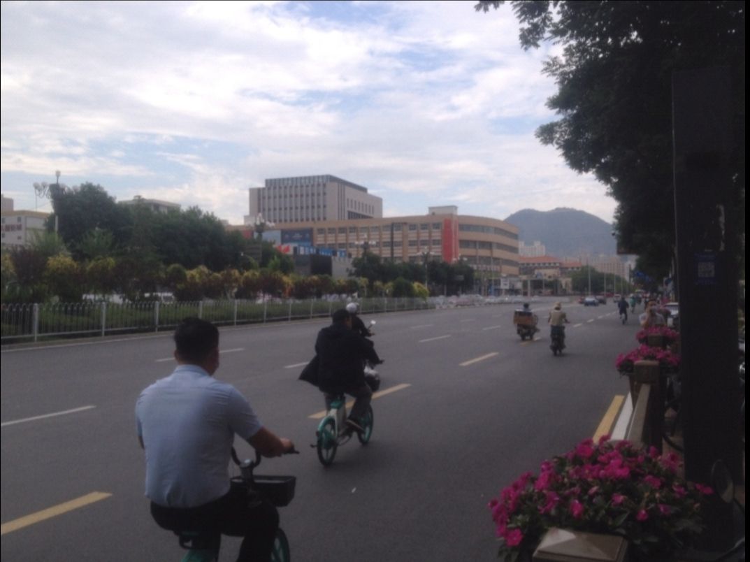 iphone4s是用过手感最好的手机,iphone4s使用记录