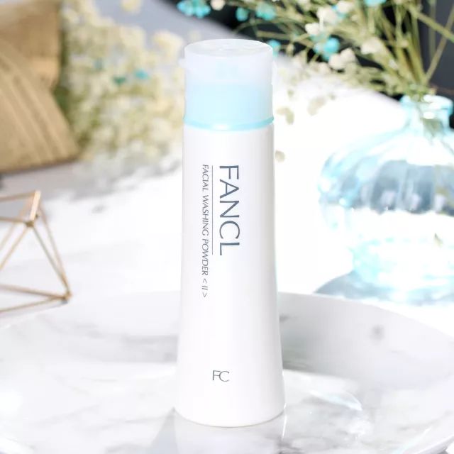 氨基酸洗面奶真的好用嘛,氨基酸与非氨基酸洗面奶区别