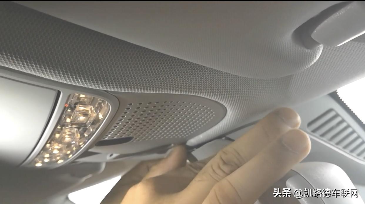 e300奔驰隐藏式行车记录仪怎么用,奔驰e300后视镜gps更换