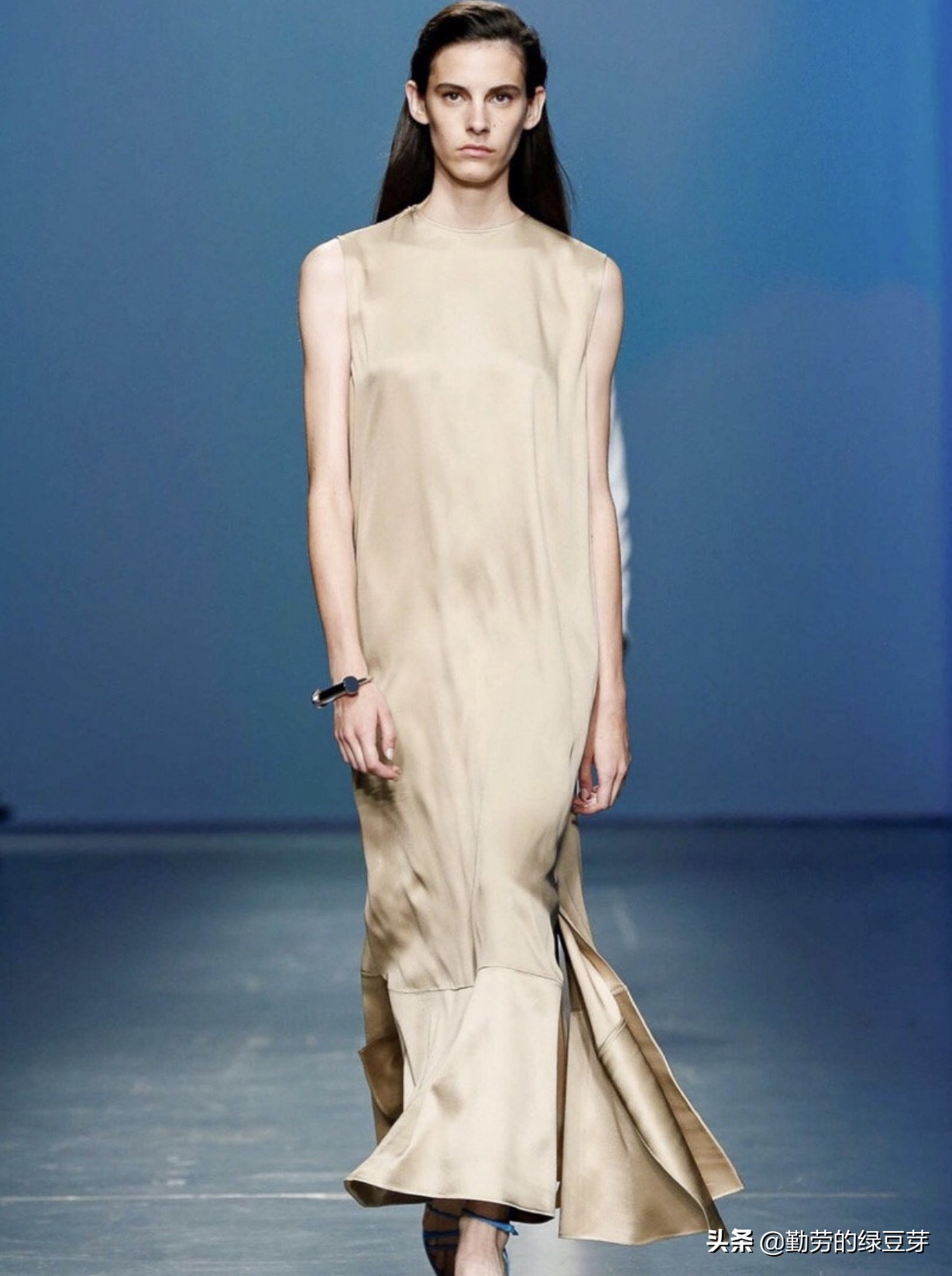 boss米兰时装周2024明星,米兰时装周lv秀场