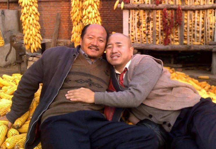 谢广坤赤身半裸铲雪,谢广坤新年