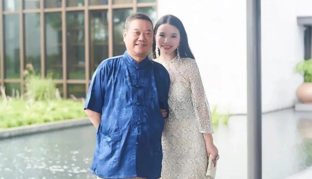 何超盈的闺蜜,何超琼300亿身家其它姐妹家产多少