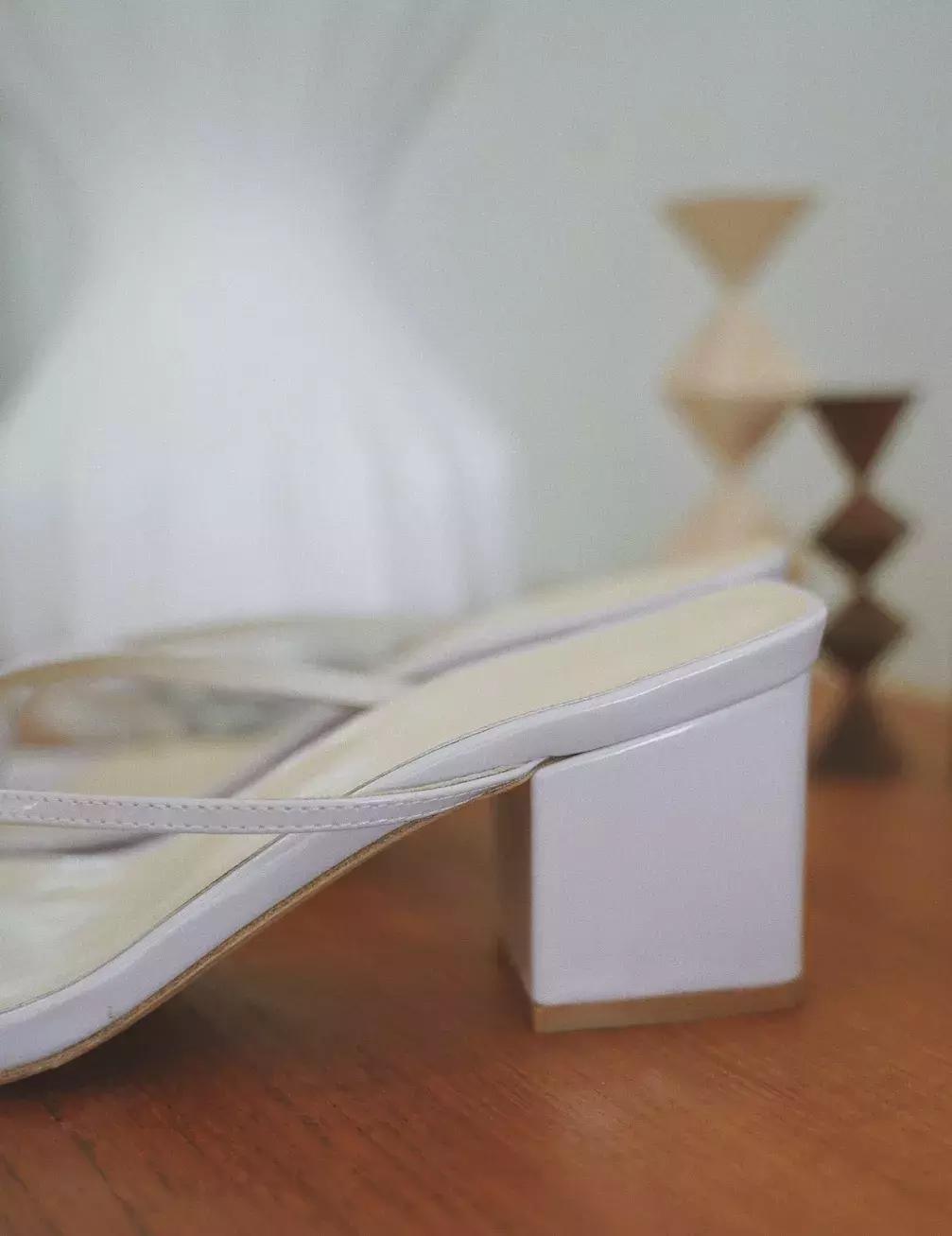 凉鞋平价舒适不累脚百搭,美鞋新款平跟单鞋凉鞋