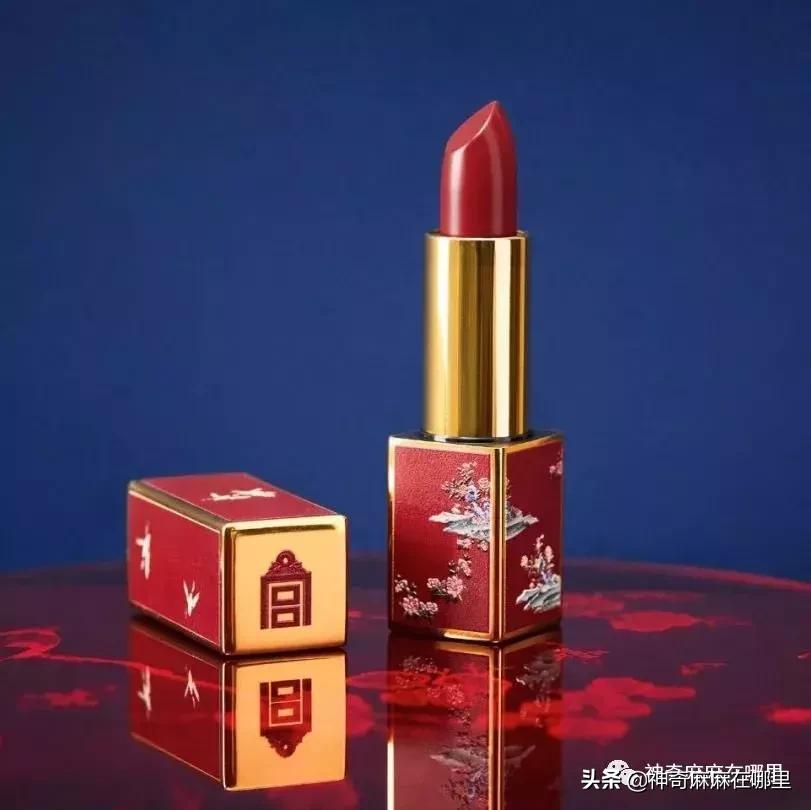 一天卖断80000支,仙到极致的故宫口红