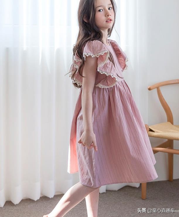 今年流行的童装裙子,儿童潮服女装韩国品牌