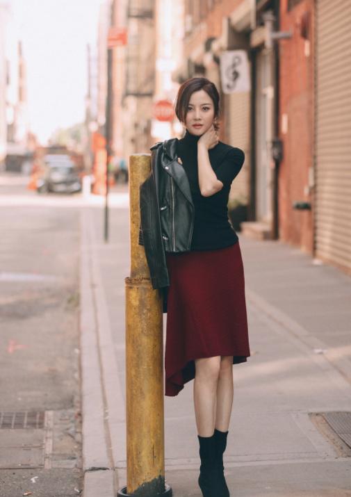 陶虹穿衣搭配图片,陶虹50岁减龄穿搭