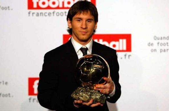 梅西登基过程视频,梅西登基球王宝座马拉多纳