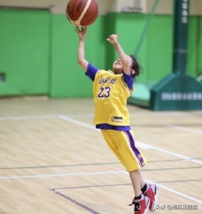 邓超孙俪两个孩子长什么样,邓超孙俪三个孩子的日常