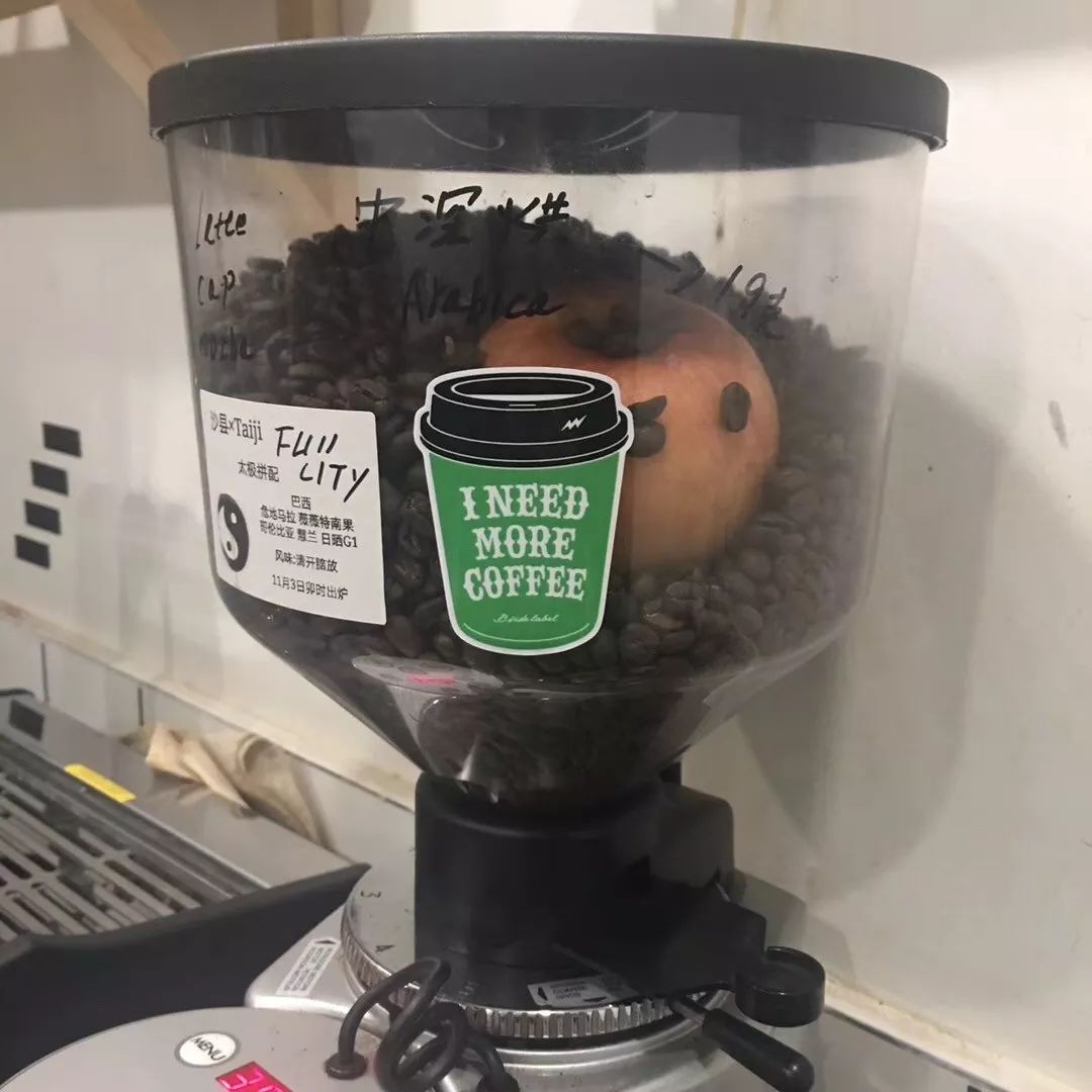 酗酒后起床,会想和重要的人分享的杭州骨灰级咖啡地图