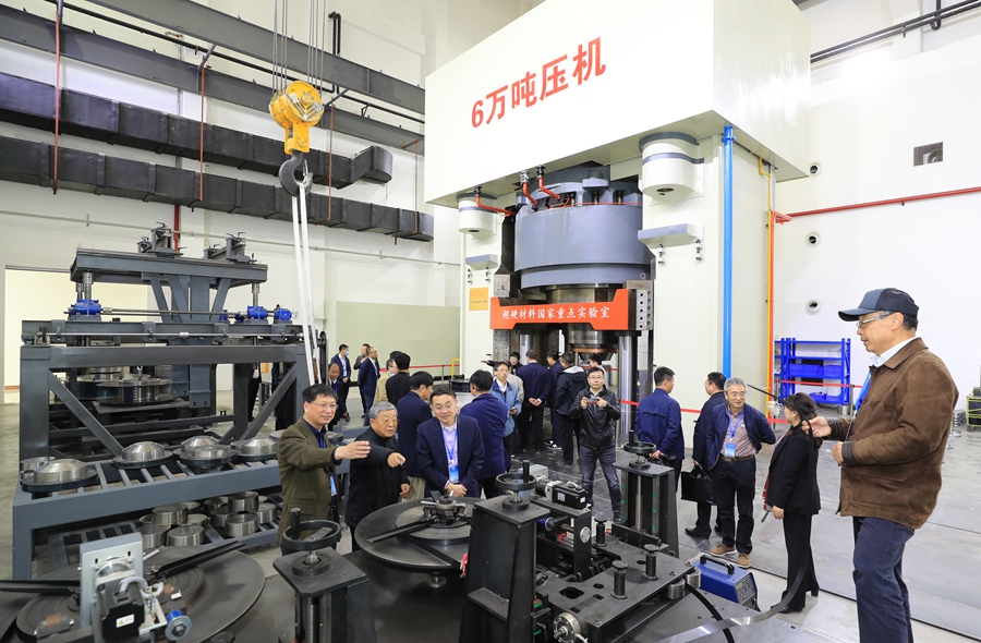 吉林大学国家重点研发计划,吉林大学研发设备