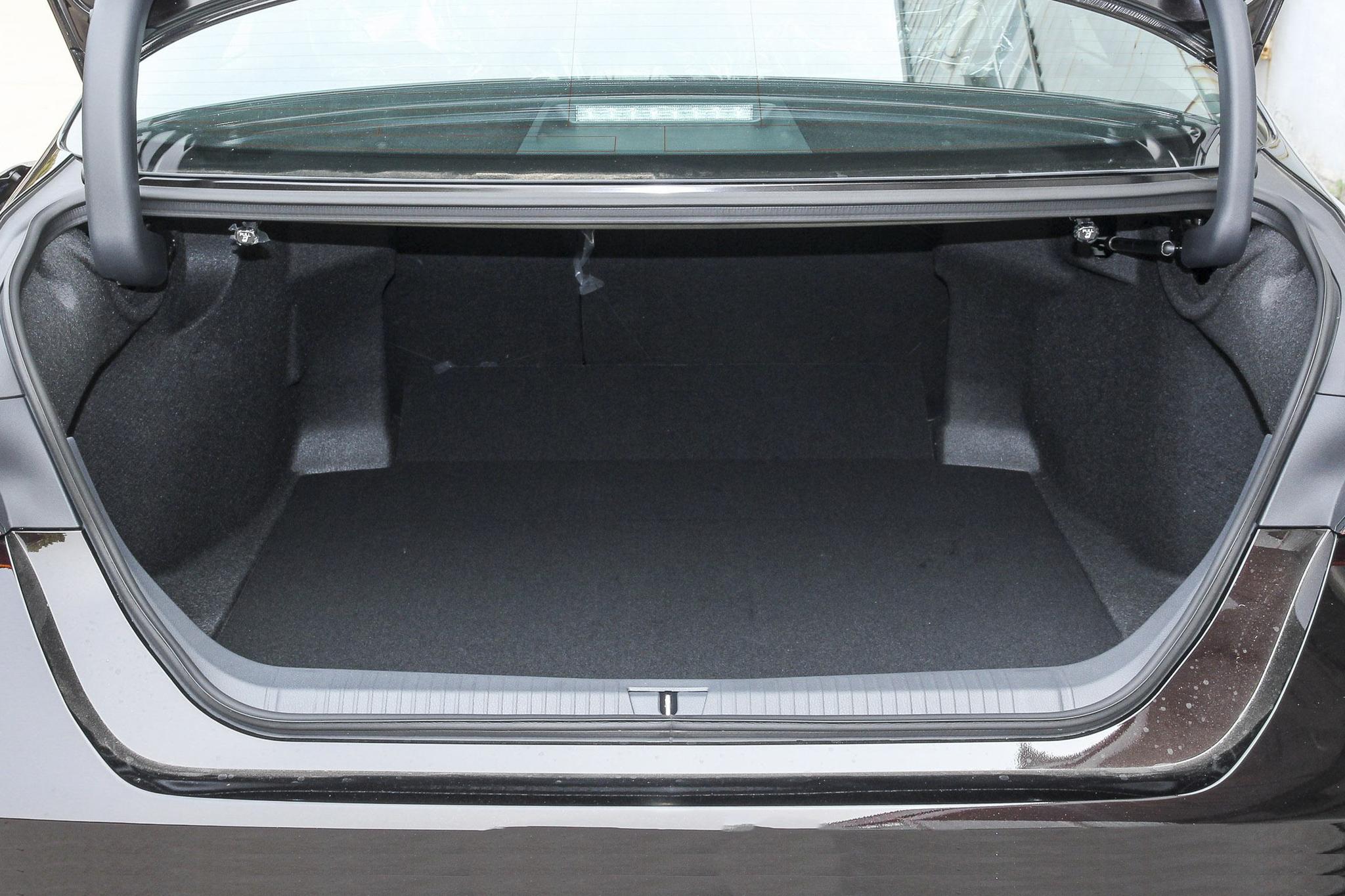 丰田亚洲龙这款车怎么样值得买吗,丰田亚洲龙轿车质量怎么样