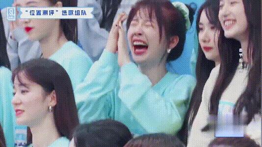 虞书欣对赵小棠撒娇,当赵小棠遇到虞书欣