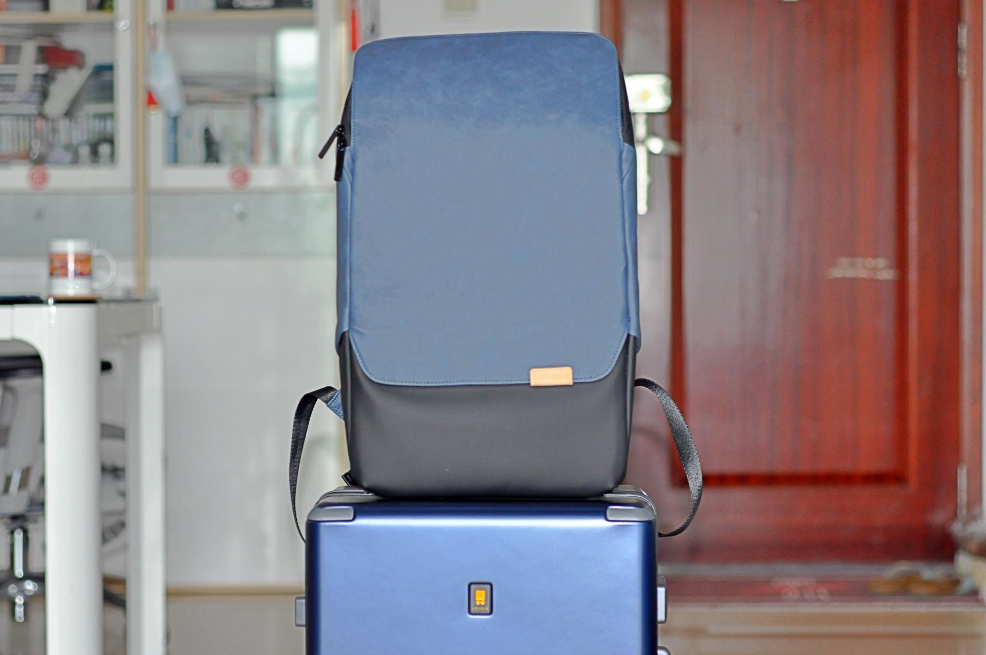 适合日常出行的小容量背包,什么背包适合商务出行和日常通勤