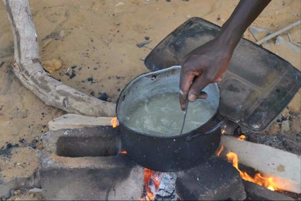 在安哥拉当黑人管理部部长1回忆我在非洲安哥拉的日子（十七）