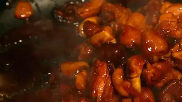 快速去除栗子内层皮,超级简单栗子鸡做法