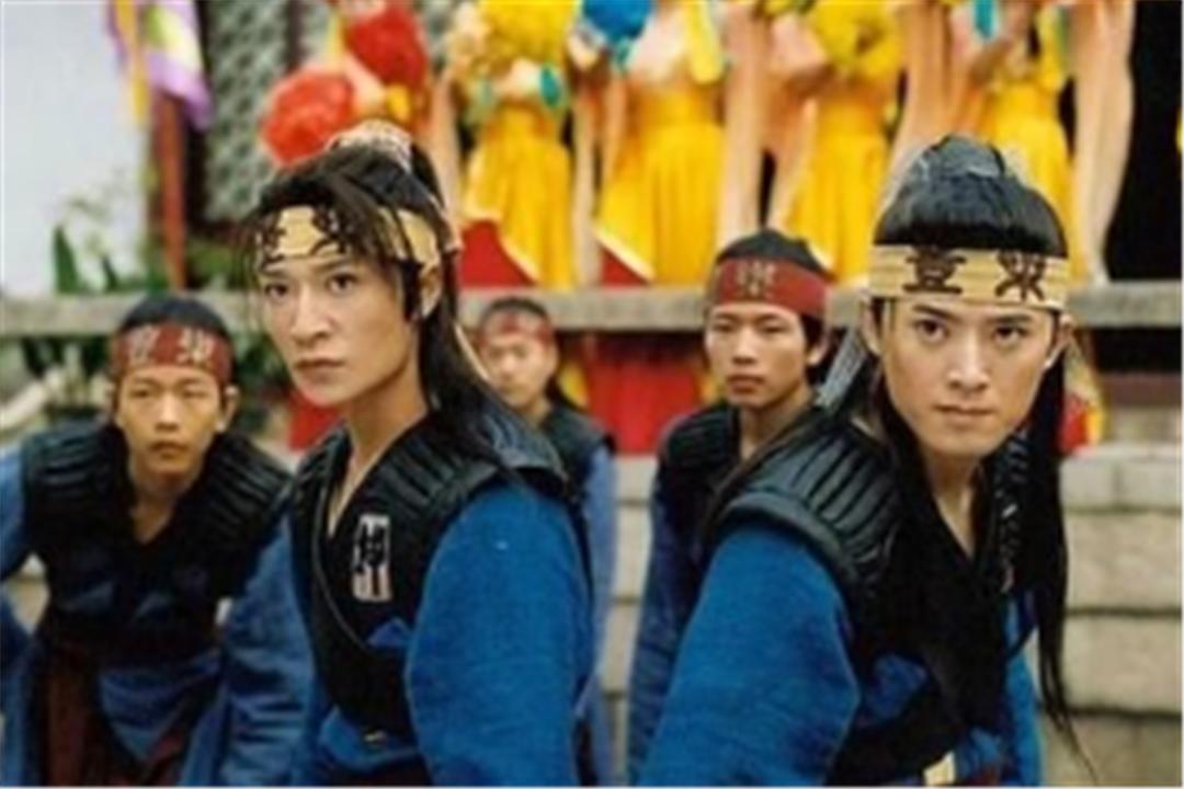 国足到底菜不菜,国足到底有多菜的视频