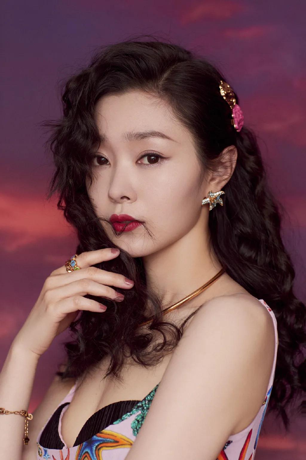 春日懒散头发怎么扎,低层次感中长发怎么打理