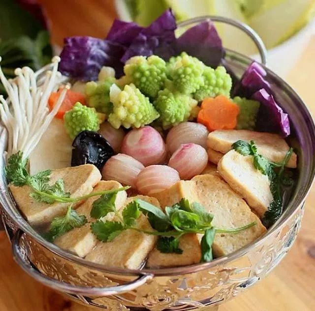 火锅必吃素食,用什么食材做好吃的素食火锅