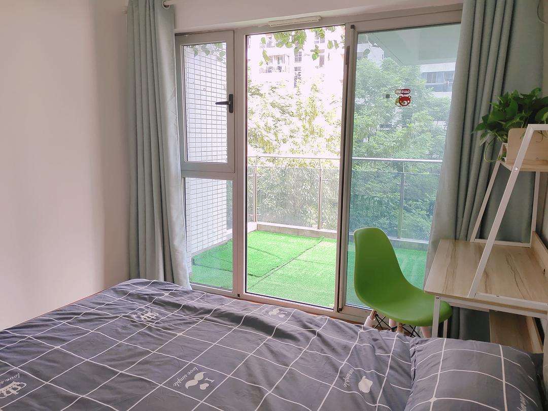 阳台爬蚂蚁怎么办,阳台上的蚂蚁爬在床上怎么办