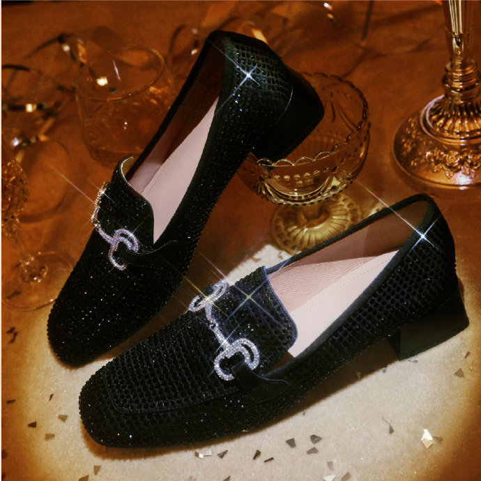 思加图秋星空单鞋,思加图松糕鞋小白鞋