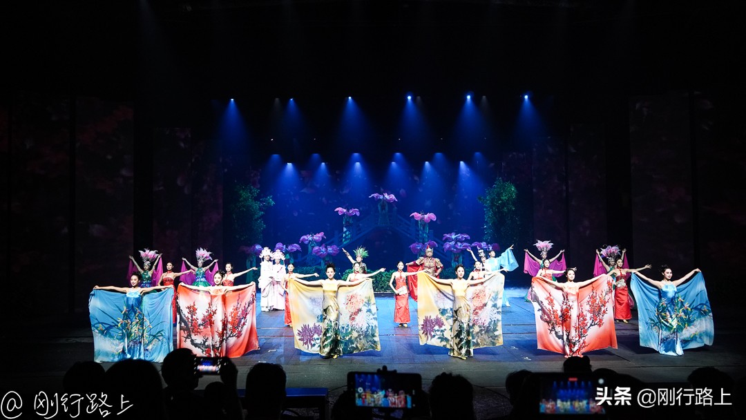 这个夏日尽情的嗨起来,这个夏天尽情玩耍