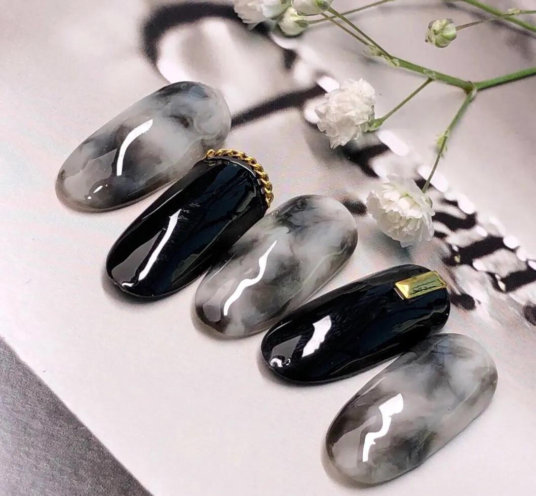 有一种颜色叫blackpink,blackpink黑色火焰美甲