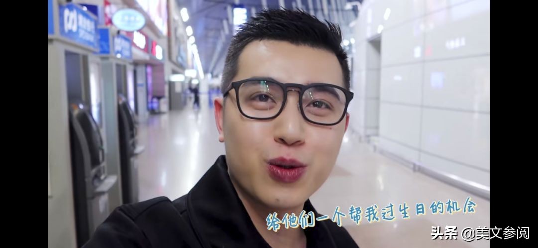 李佳琦和小助理在一起吗,李佳琦和小助理相爱相杀