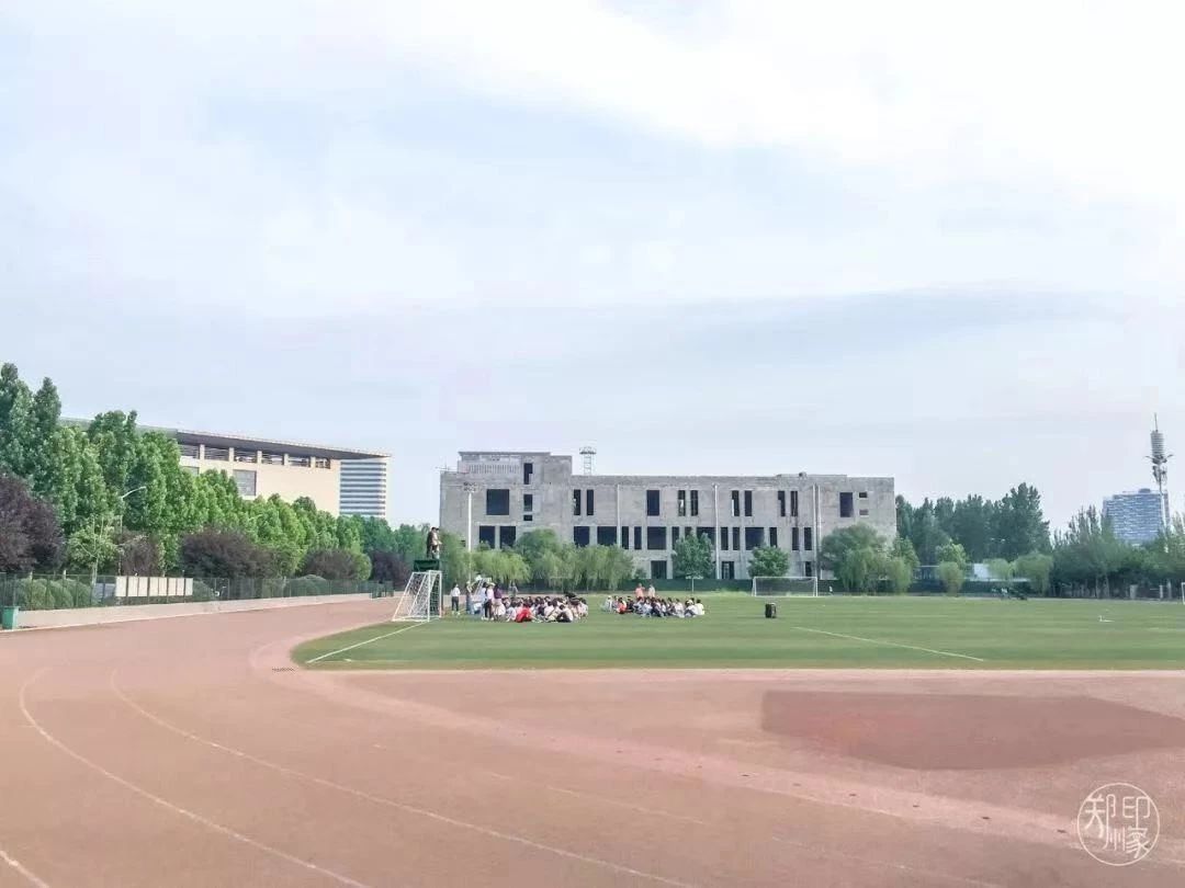 郑州中原区免费运动场地,郑州免费开放的体育场馆名单