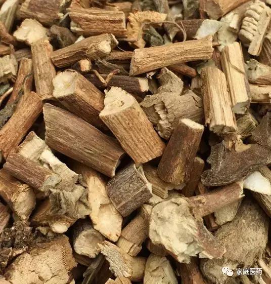 喝了冷饮喝什么茶解渴最好,夏天喝这六种茶不仅解渴还能消暑