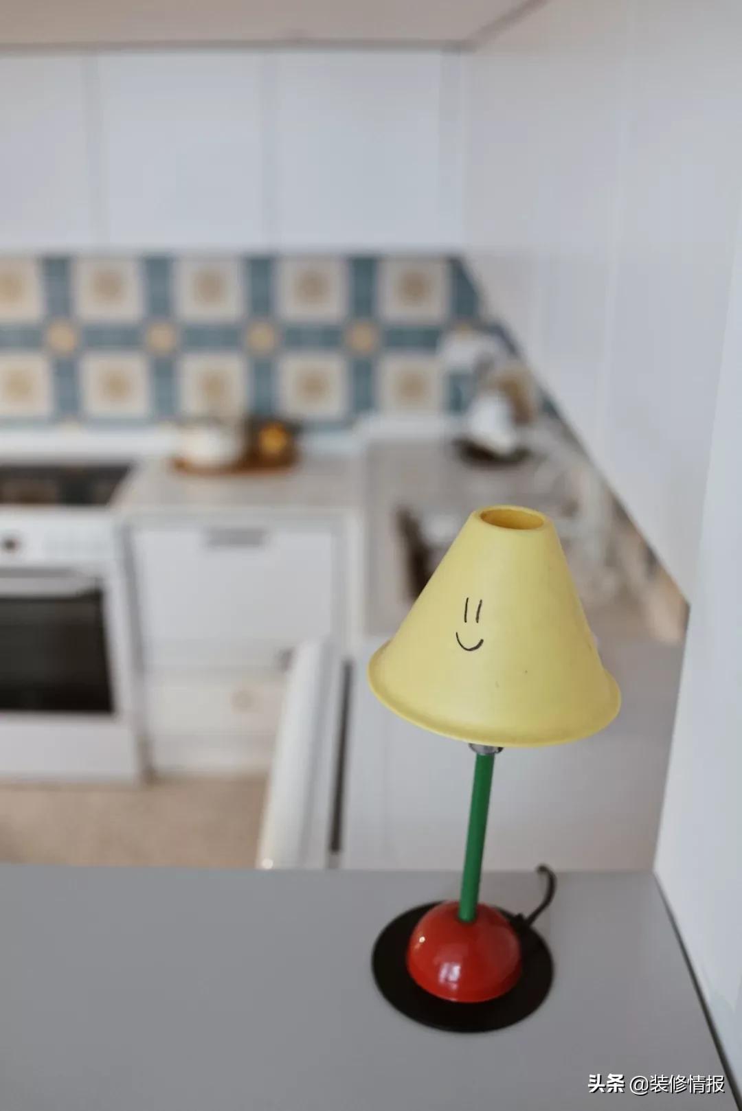 她买下32㎡上海老旧学区房,为女儿打造小桃园还有20㎡舒适大庭院