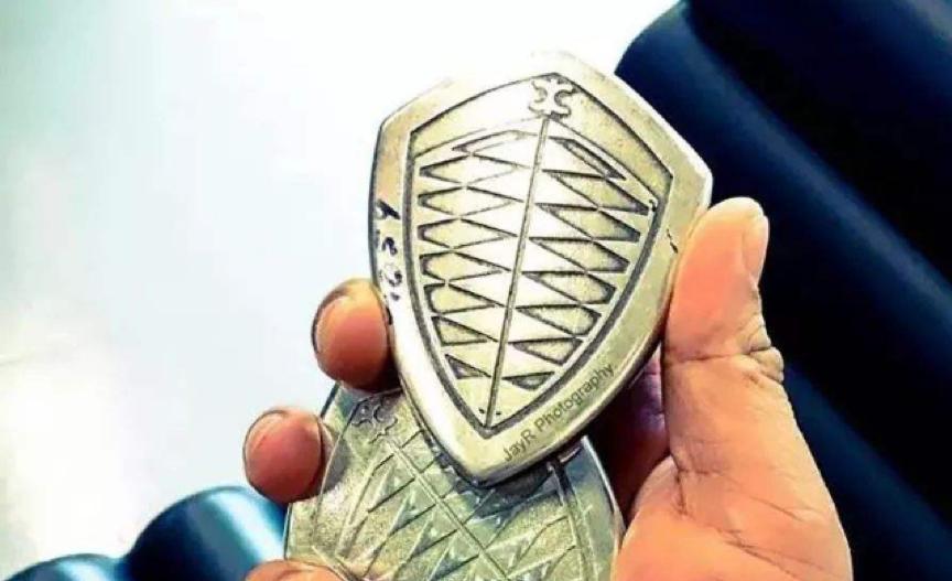 这些炫酷车钥匙，有的可能比一辆车还贵！