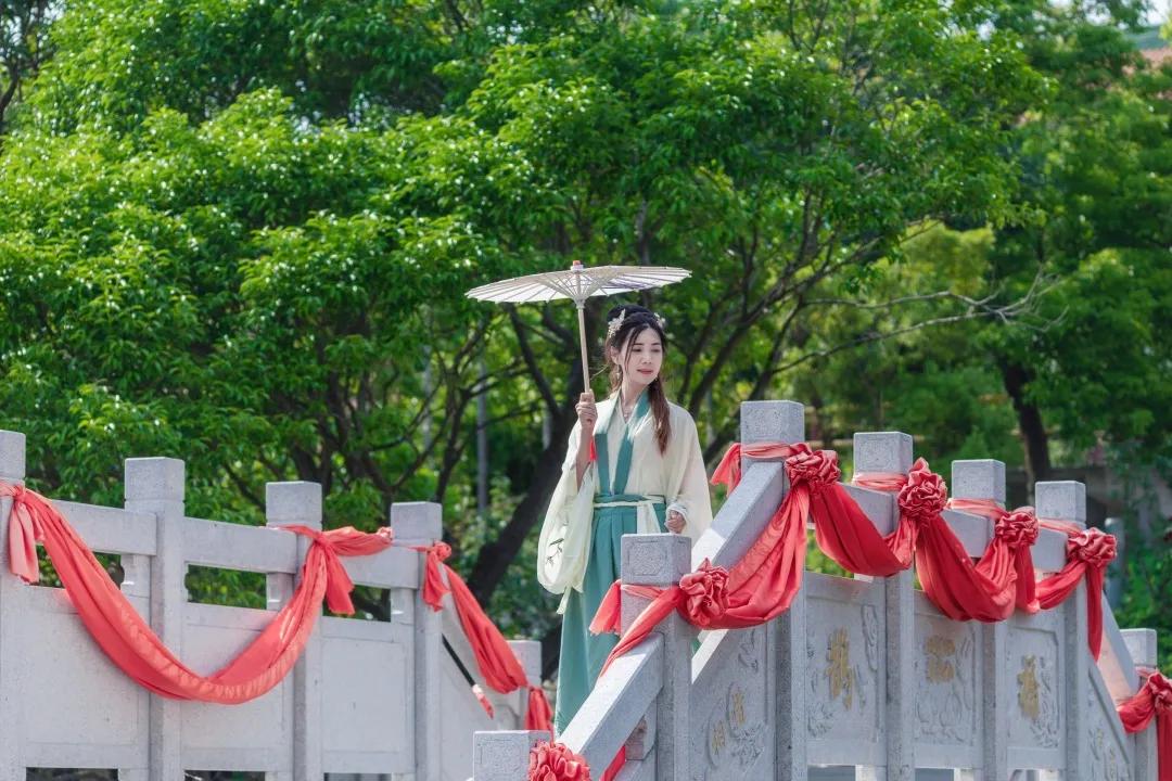 云雾缭绕的观音山人间仙境,云游观音山