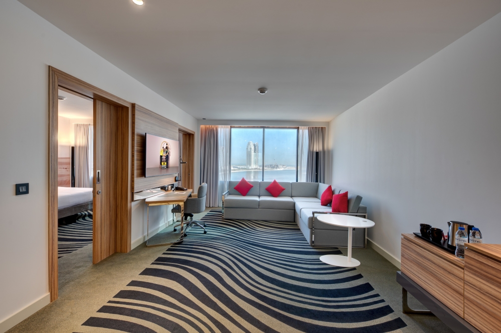 国足飞沙迦备战12强,国足集训名单沙迦